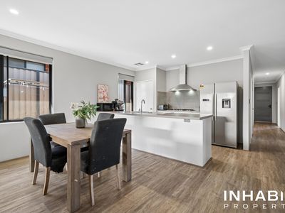33 Heartwood Boulevard, Whitby