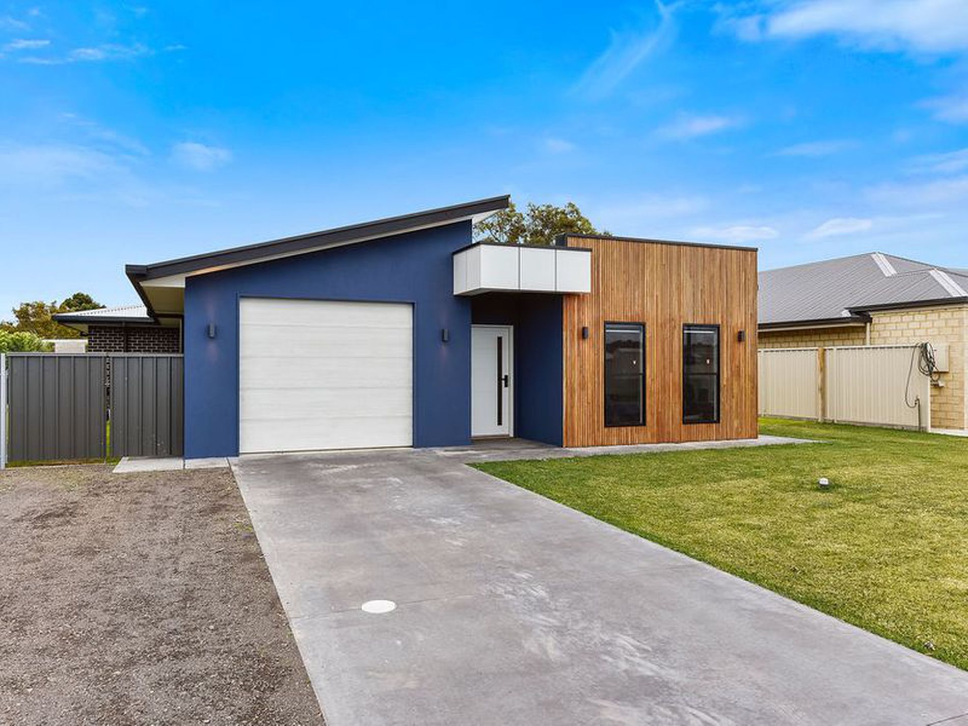 16 Grey Terrace, Millicent