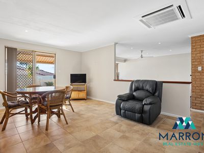 12 Bindoo Rise, Woodvale