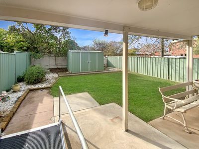 17A Johnson St, Forbes