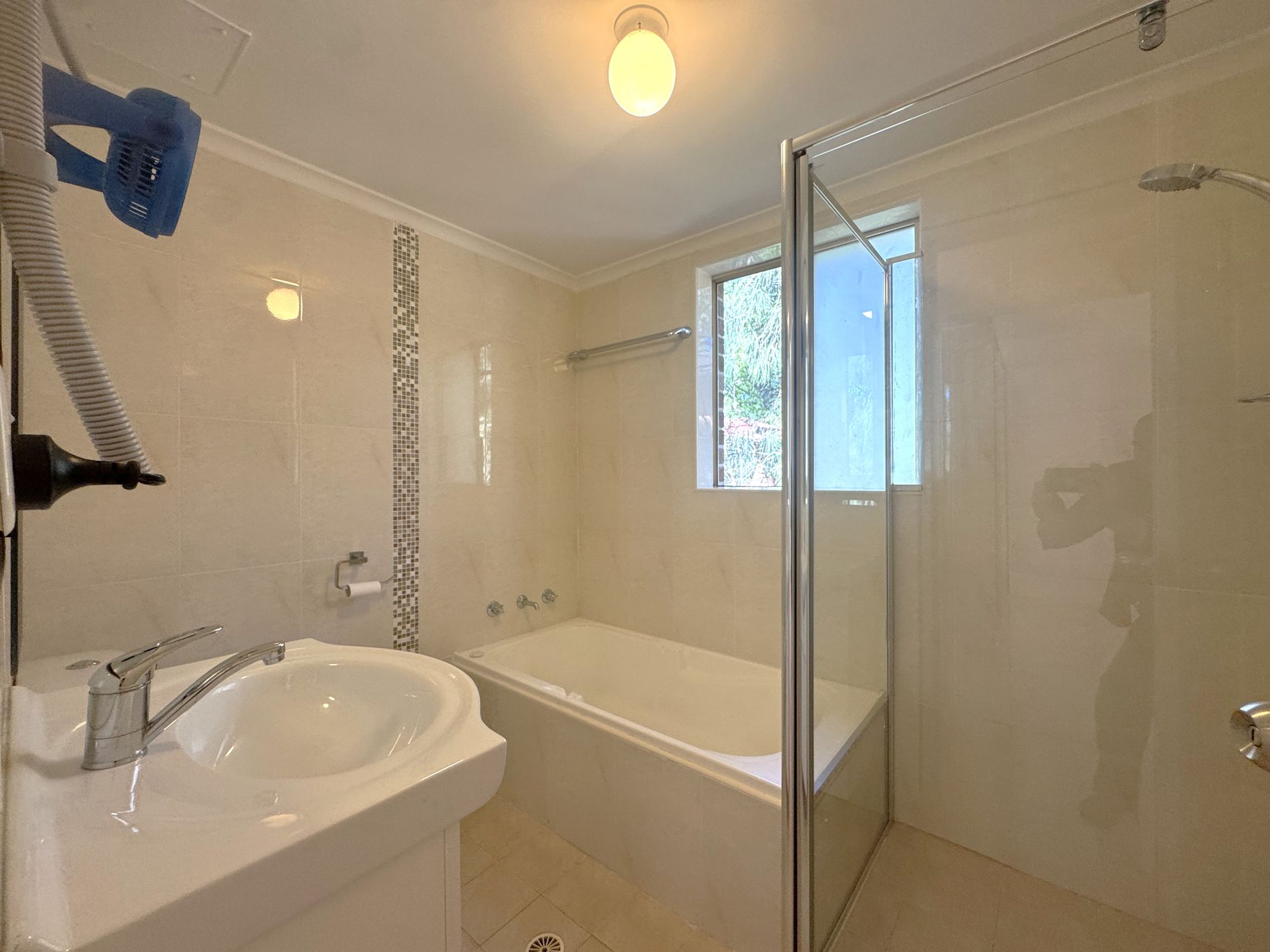 9 / 11 Milton Street, Bankstown