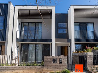 La Perouse  Street, Red Hill