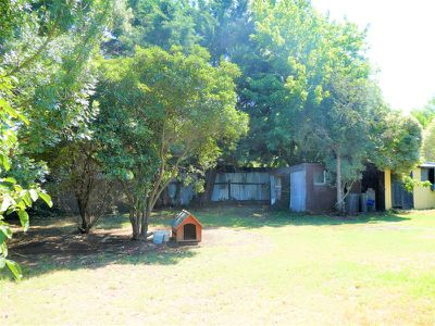 20 Livingstone St, Avenel