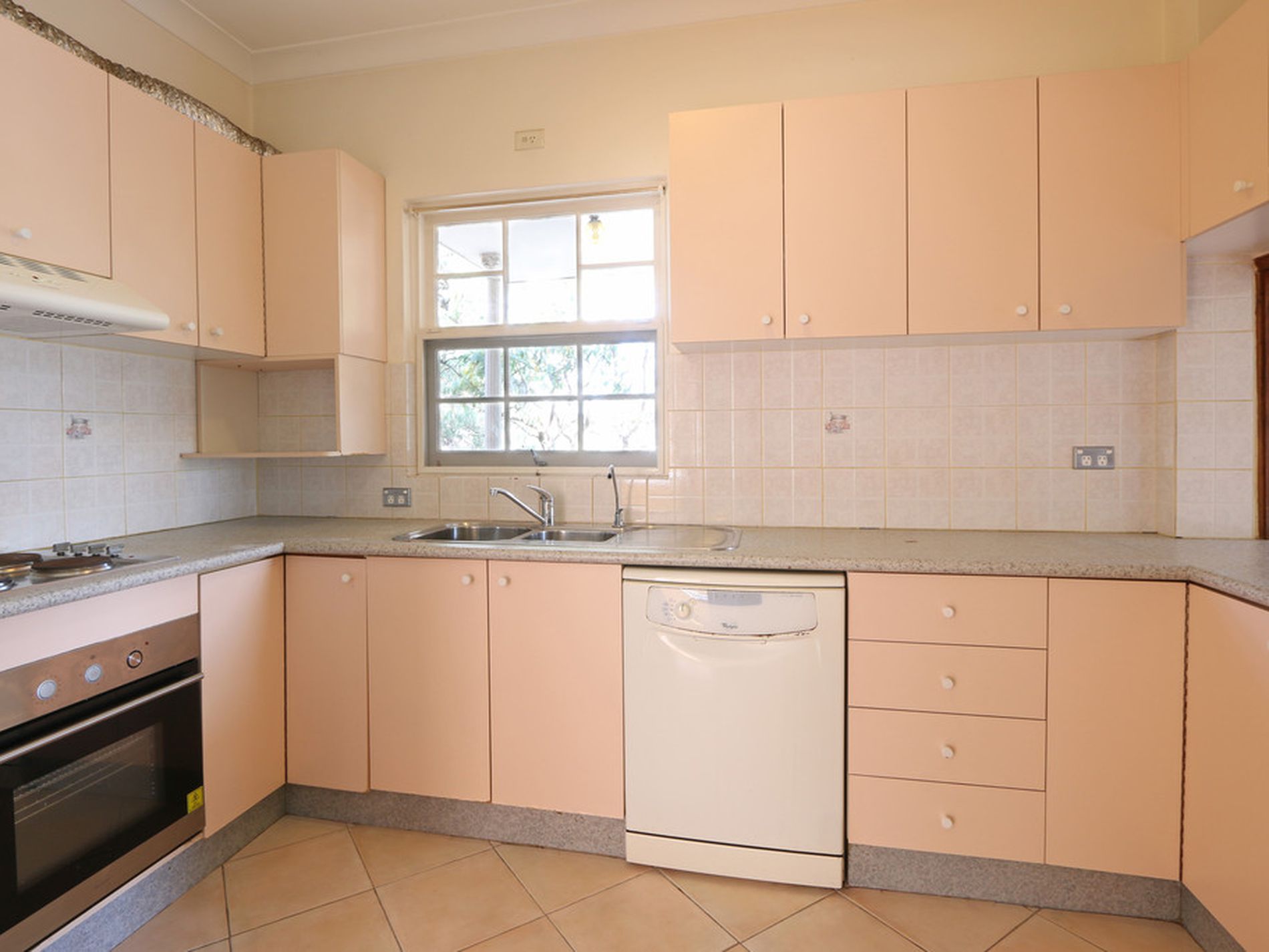 3 / 51 Robertson Street, Kogarah