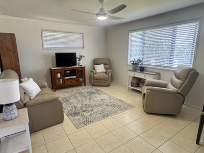 2 / 10 Summers Court, Kingaroy