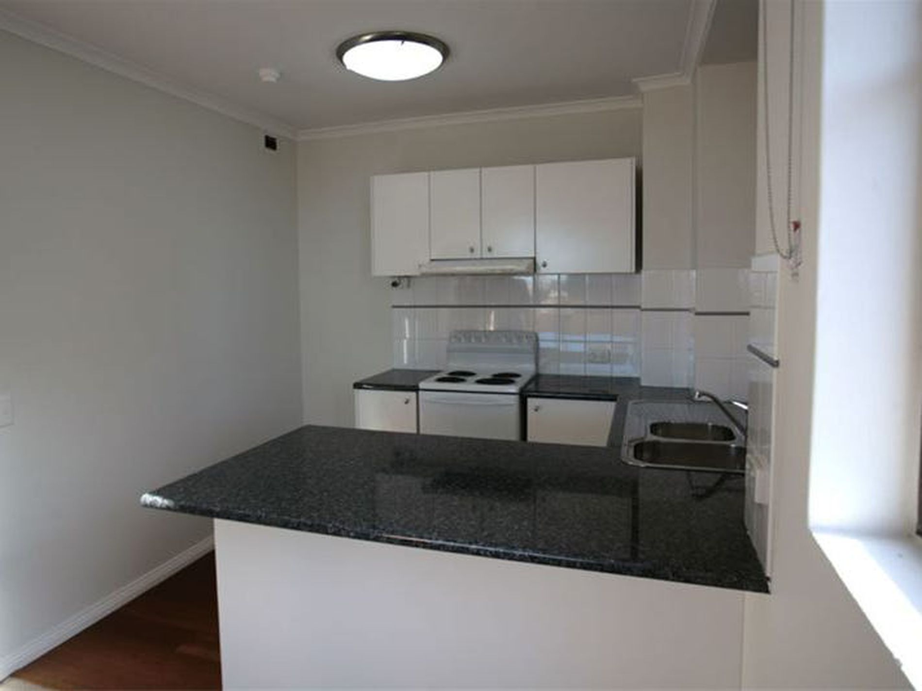 123 / 6-14 Oxford Street, Sydney