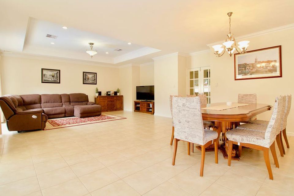 35 Cleland Crescent , Baldivis