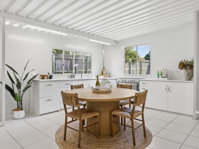 11 Aquarius Street, Inala
