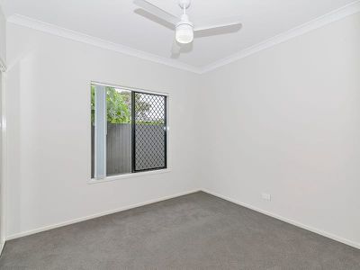 4 Wooraka Street, Rochedale South