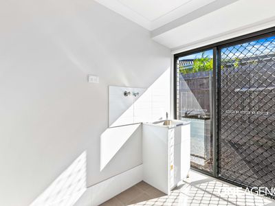13 Mia Court, Kawungan