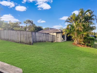 1 Gould Place, Pacific Pines