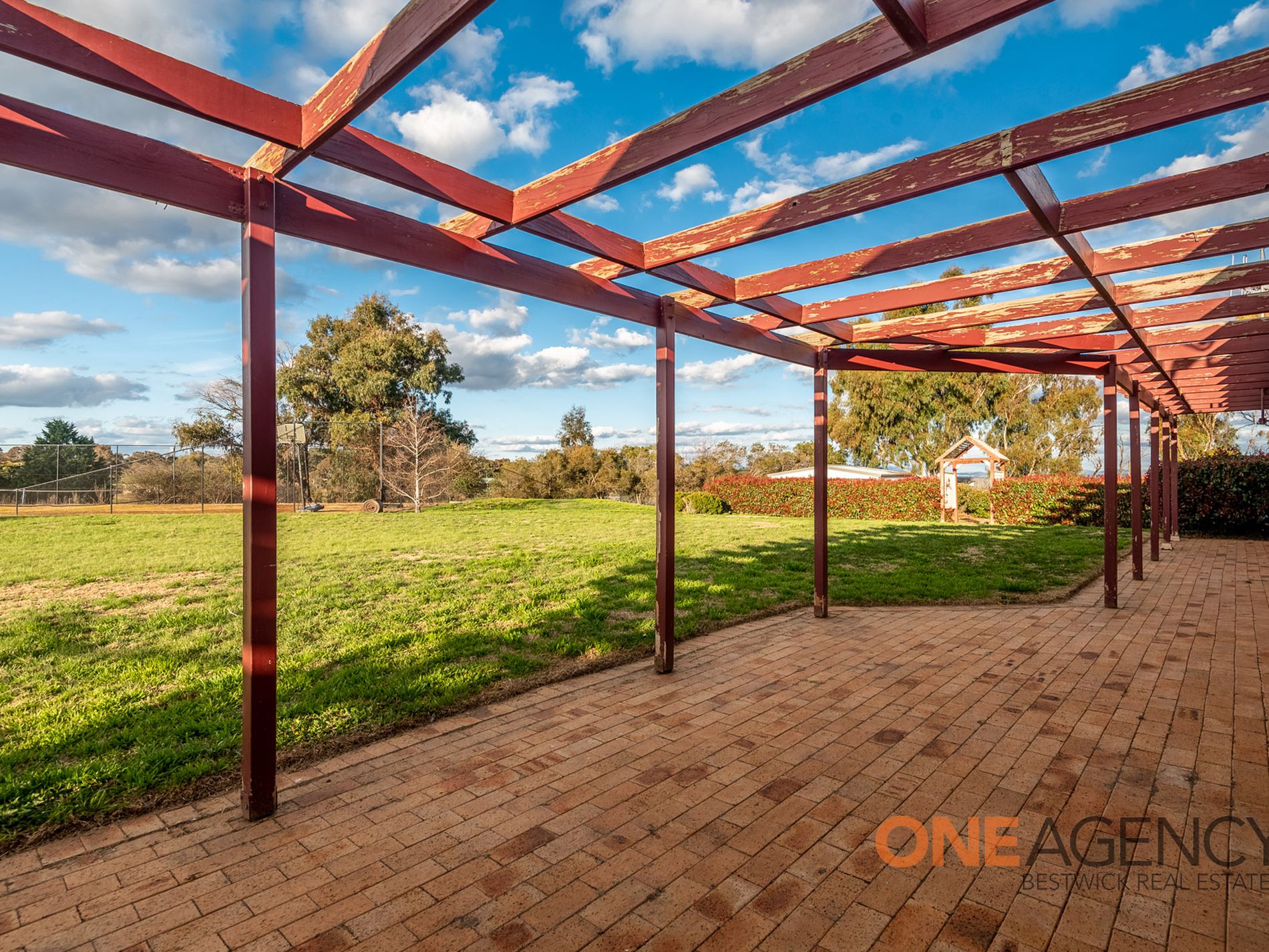 12 McLennan Close, Robin Hill