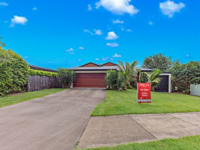 24 Endeavour Cct, Cannonvale