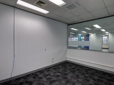 Level 1 / 102-104 Cameron Street, Launceston