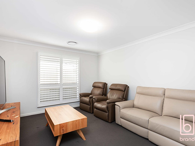 9 Sorrento Way, Hamlyn Terrace