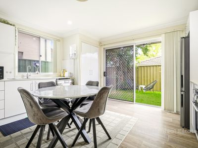 8 / 82 Irwin Street, Werrington