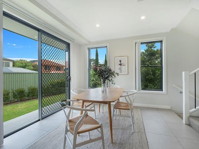 8 / 29 Mile End Road, Rouse Hill
