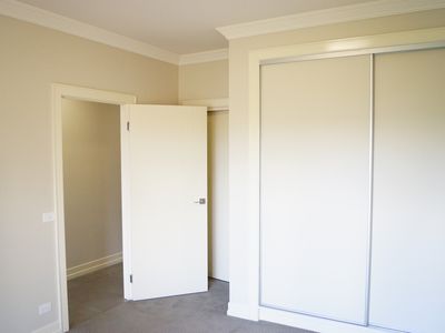 16 Stawell Road, Horsham