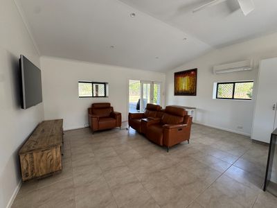1353 Midge Point Road, Midge Point