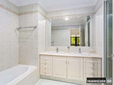 1 / 50 Trafalgar Road, East Perth