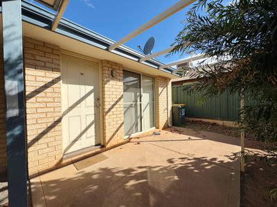 32 / 3 Great Eastern Highway, Somerville