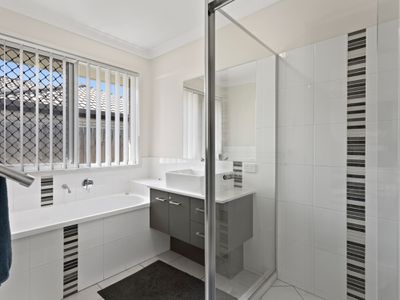 9 Nightshade Crescent, Pimpama