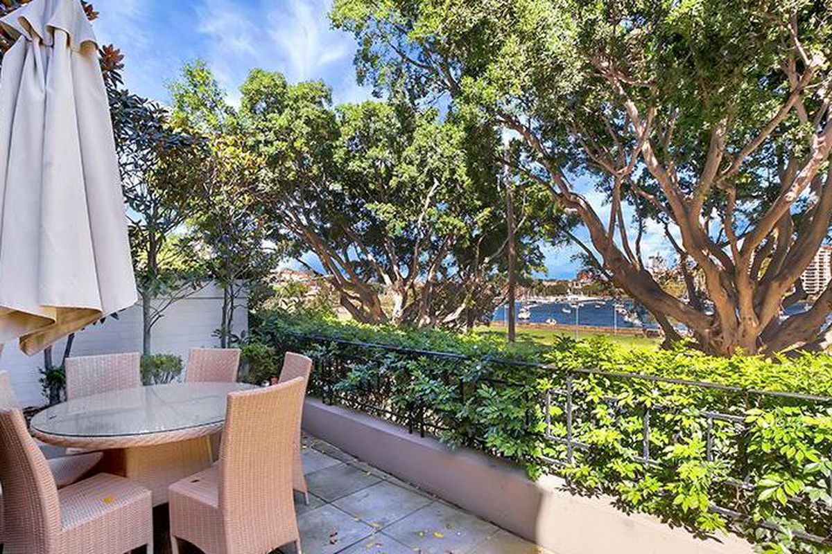 71 New Beach Road, Darling Point