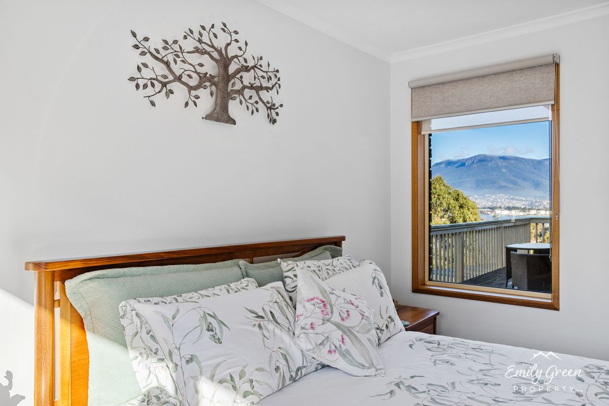 17 Llenroc Street, Geilston Bay