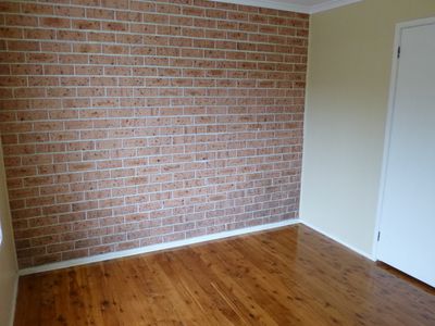 1 / 10 Werrang Street, Albion Park Rail