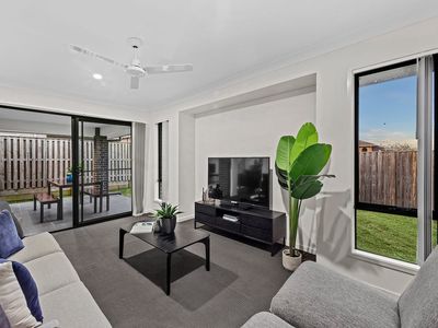 61 Chelsea Crescent, Bridgeman Downs