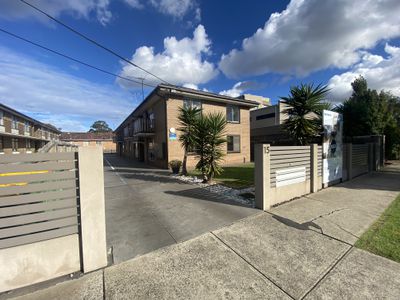 1 / 15 Beaumont Parade, West Footscray