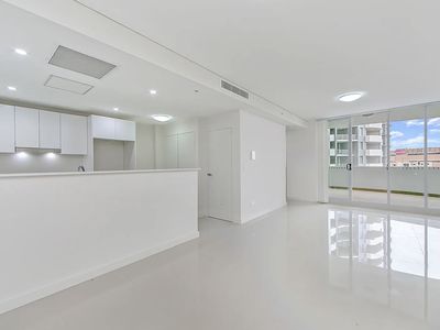 215 / 301 Old Northern Road, Castle Hill