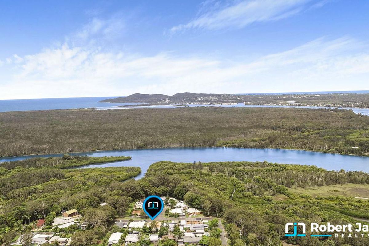 5 Stephen Street, Tewantin