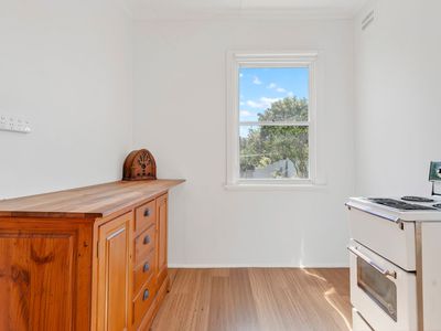 10 Wade Street, Crookwell