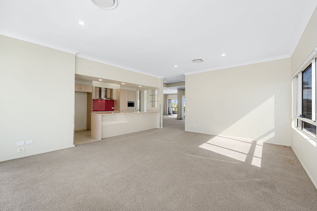 7 / 2367 Gold Coast Highway, Mermaid Beach