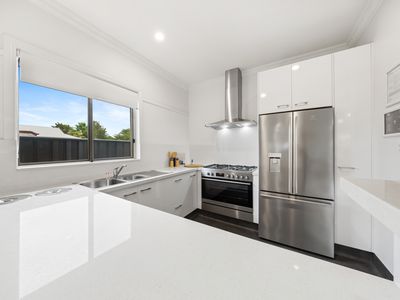62 Fitzroy Street, Sale