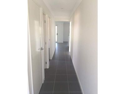 2 / 14 Riverpilly Circuit, Morayfield