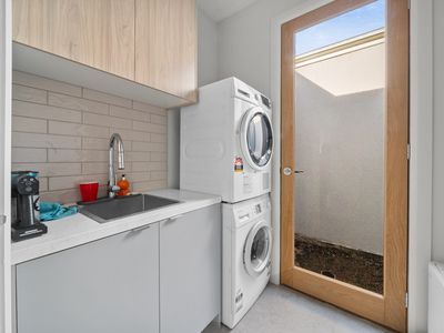 17 Cream Road, Donnybrook