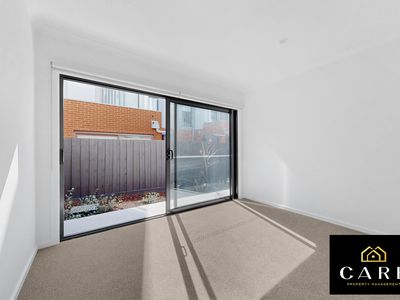 6 Circus Circuit, Narre Warren