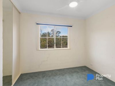 4 Graham Close, Flora Hill