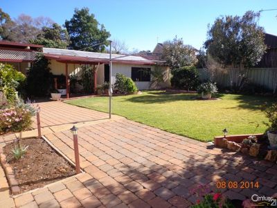 6 Moonah Street, Dubbo