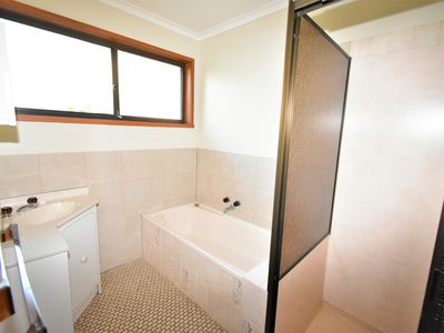 12 VICTORIA ROAD, Beechworth