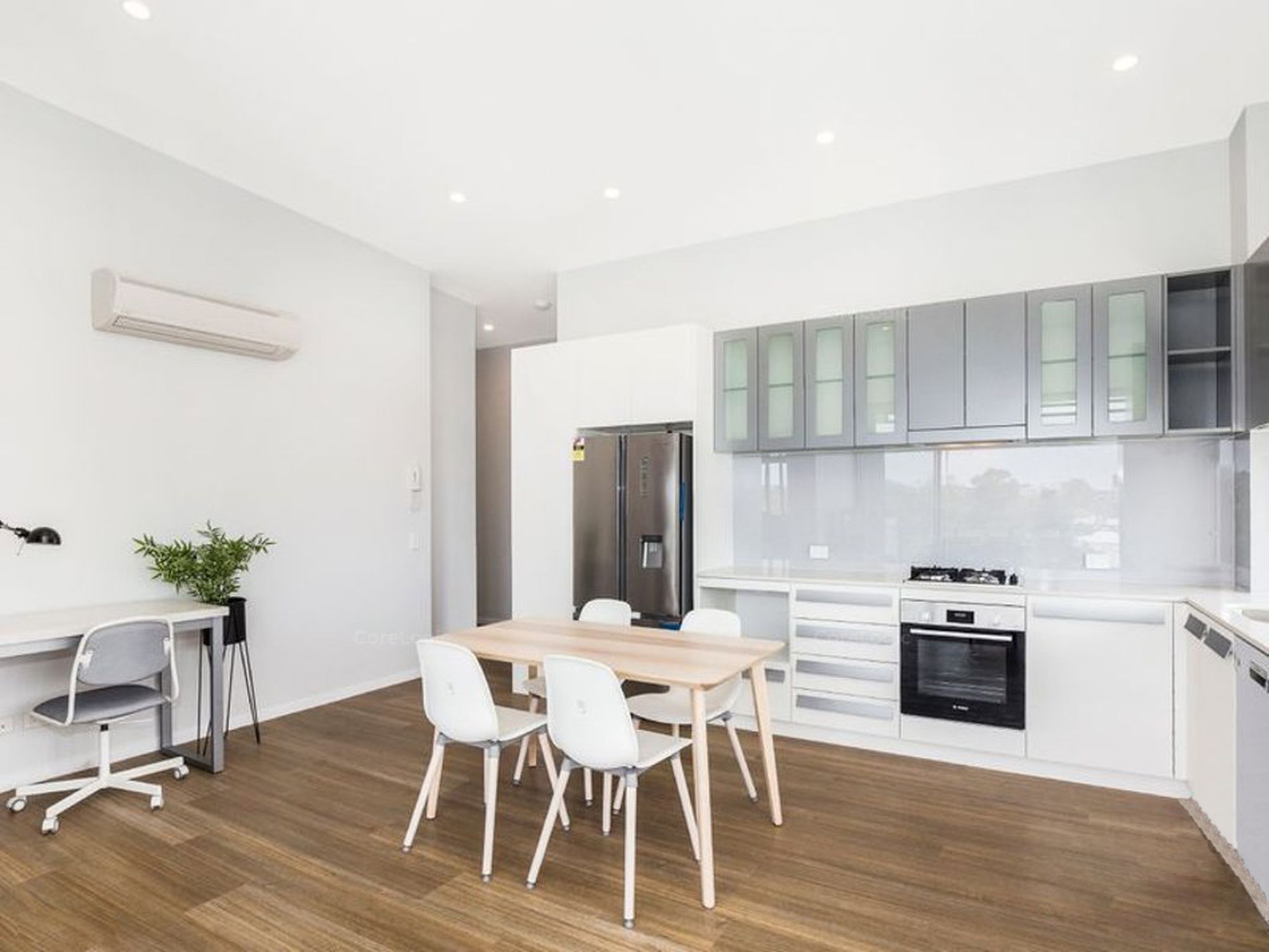 21 / 33 Sword Street, Woolloongabba