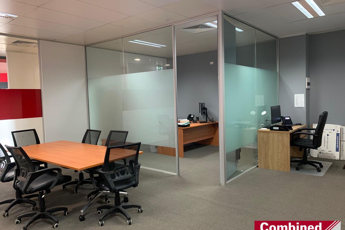 2 / 10-11, 38 Exchange Parade, Narellan