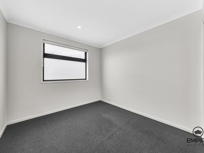 1 Parapet Lane, Clyde North