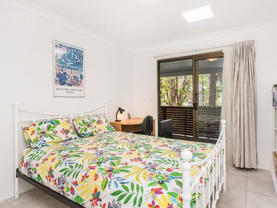18 Peter Street, South Golden Beach