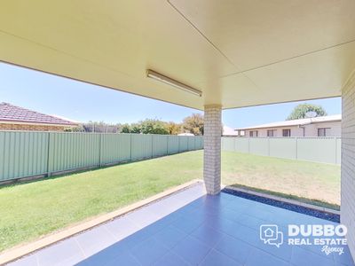4B Jonquil Crt, Dubbo