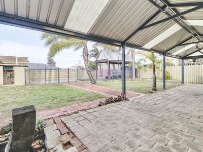 36 Clovelly Way , Warnbro