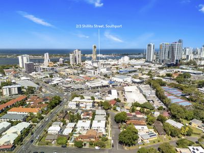 2 / 3 Shillito Street, Southport