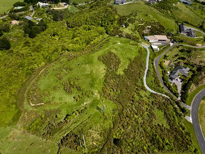 132 Bing Lucas Drive, Tawa